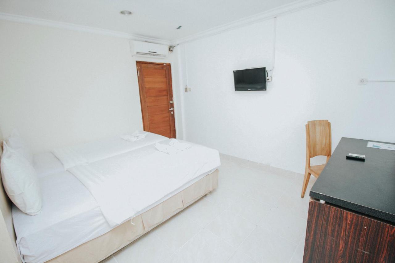 Hotel New Lilik Magelang Buitenkant foto